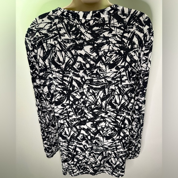 Ann Taylor LOFT women’s blouse size large - Picture 3 of 6